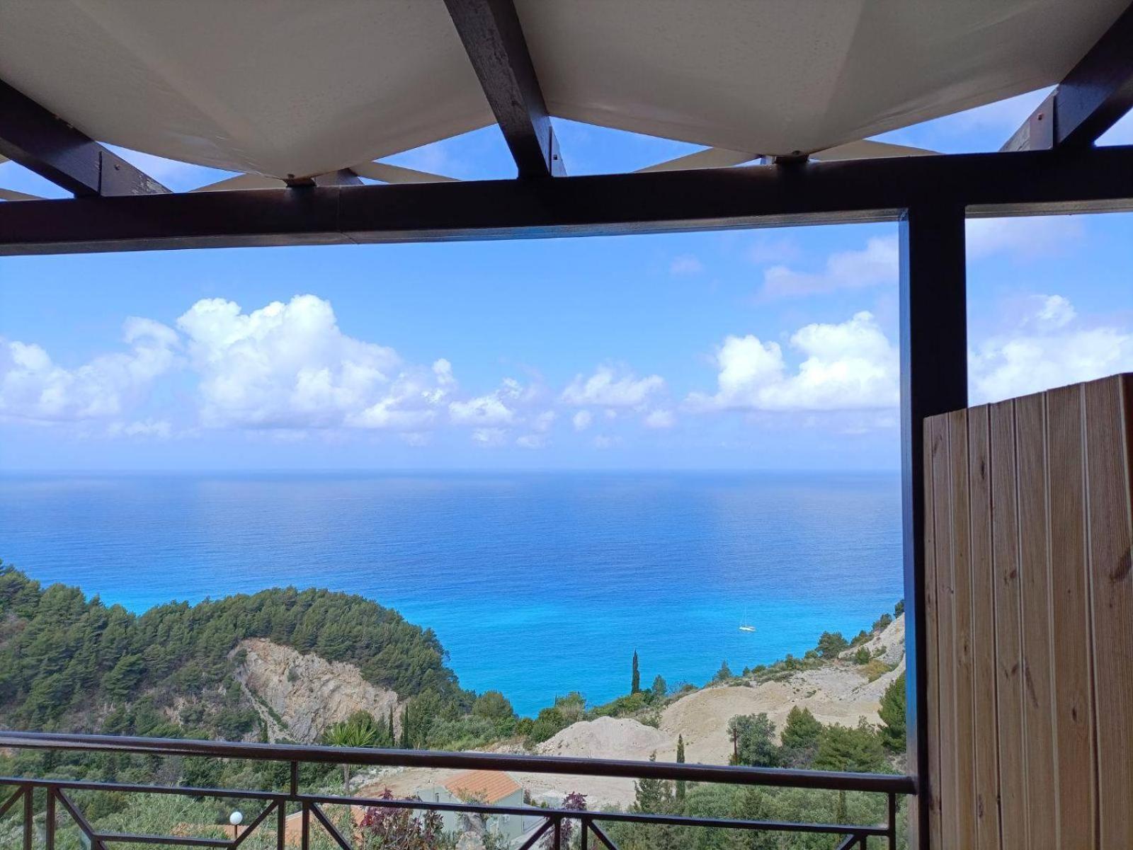 La Casa D' Irene (Adults Only) Hotel อาโยส นิกีตัส ภายนอก รูปภาพ